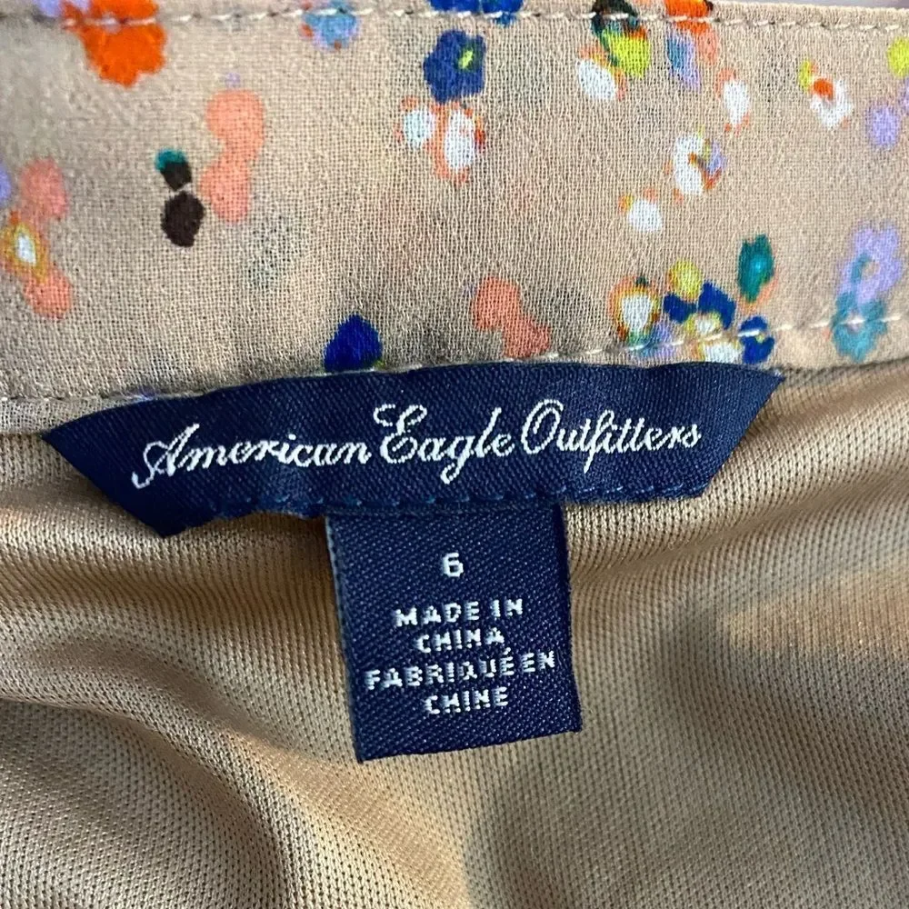 AMERICAN Eagle‎ Outfitters pleated tan floral flowy Georgette skater mini skirt